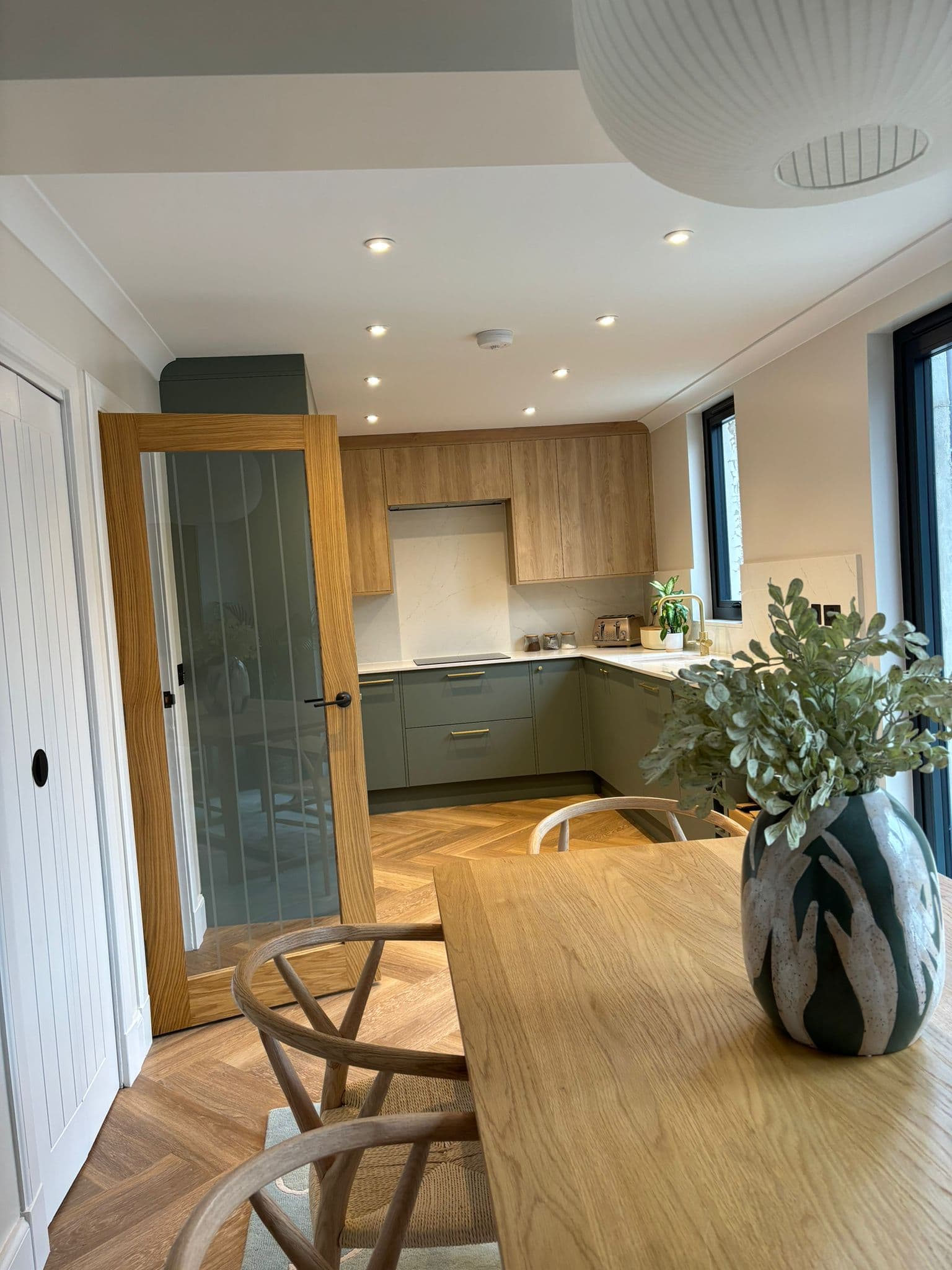 Modern Kitchen Extension & Structural Remodel detail 2